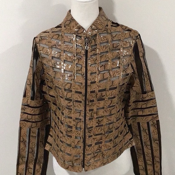 Becky & Bobby Net and Vinyl Fitted Jacket, Size Small - Picture 7 of 7